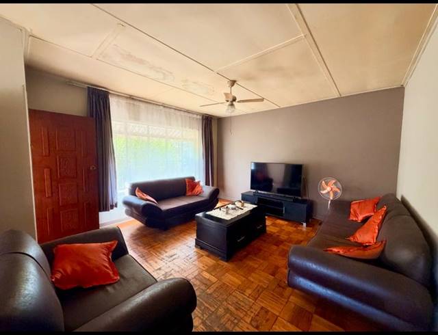 3 BEDROOM HOUSE FOR SALE IN VANDERBIJLPARK CW 3